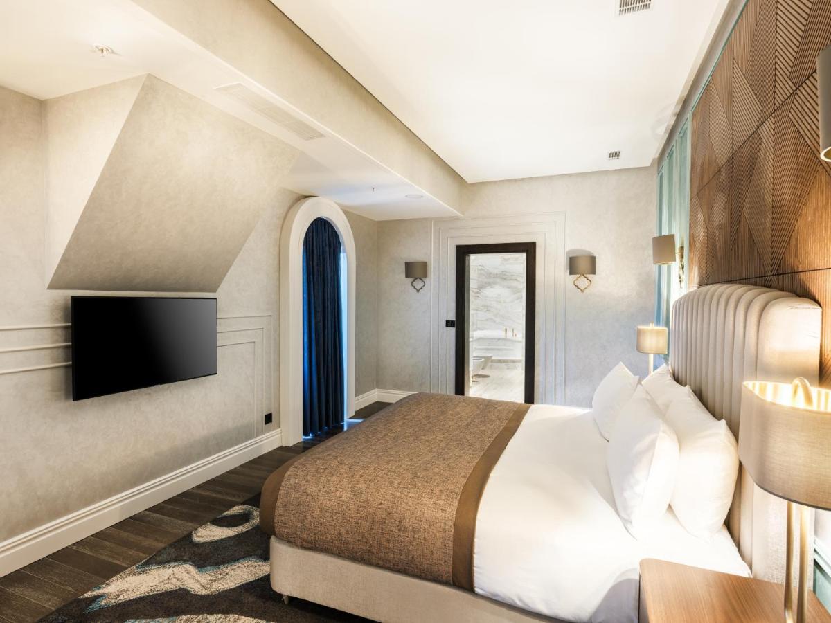 Готель Intercontinental Baku By Ihg Екстер'єр фото A bedroom at the hotel