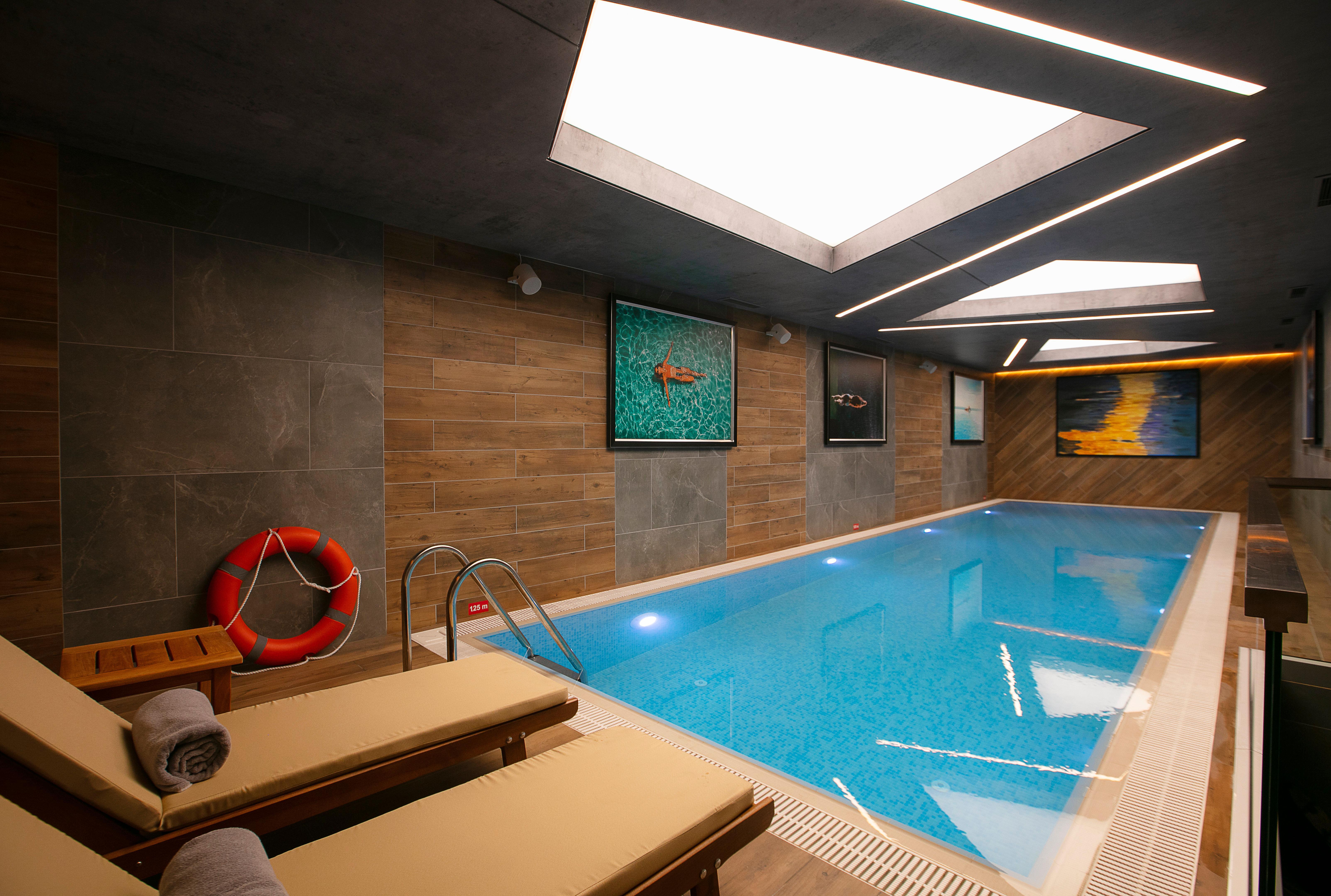 Готель Intercontinental Baku By Ihg Екстер'єр фото Swimming pool