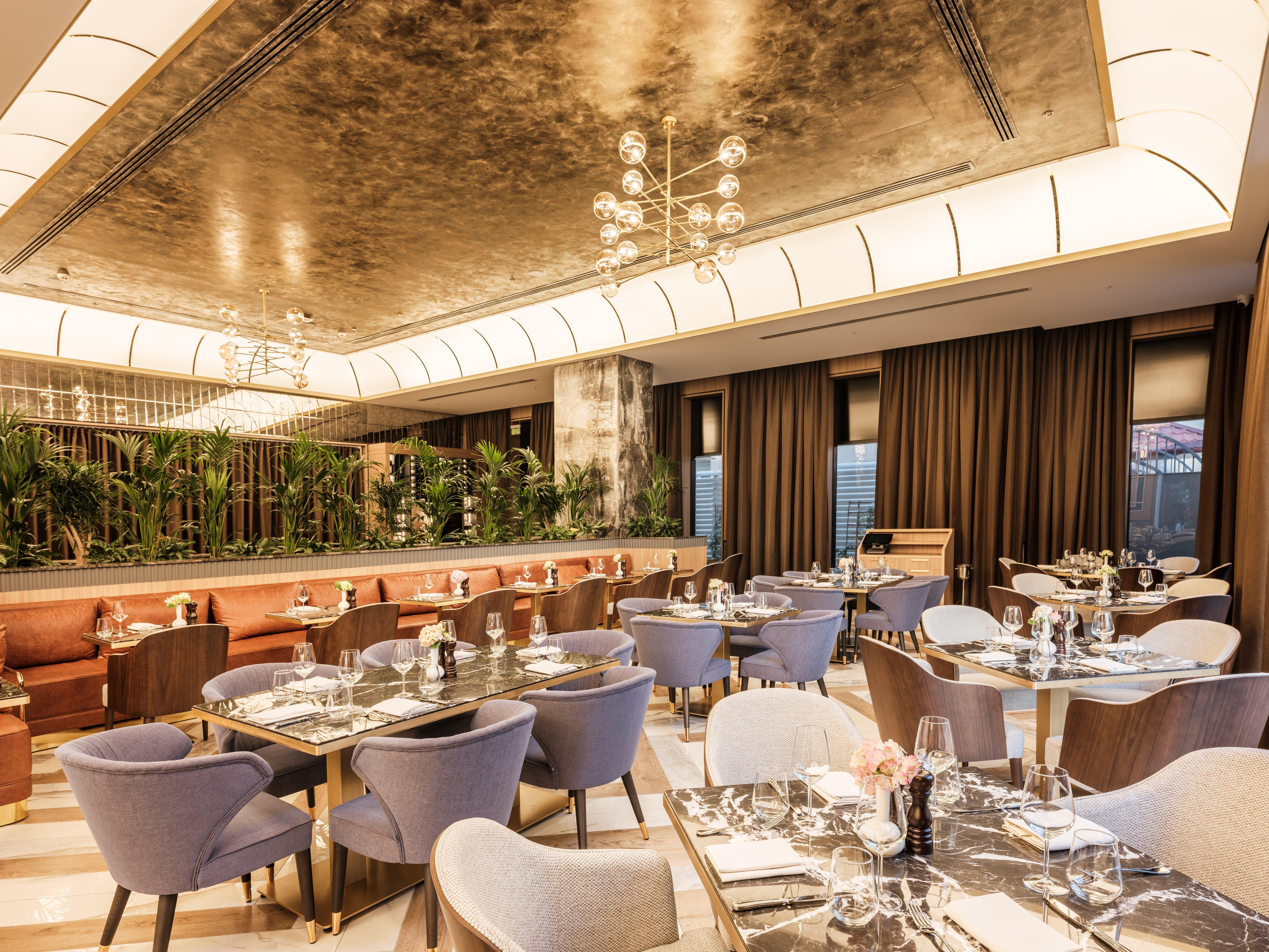 Готель Intercontinental Baku By Ihg Екстер'єр фото The interior of the restaurant