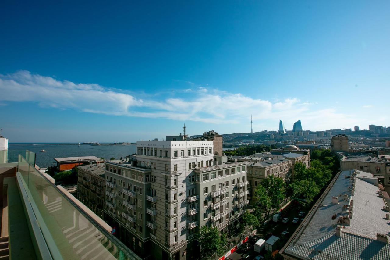 Готель Intercontinental Baku By Ihg Екстер'єр фото View of the Hudson River from the 10th floor of the building