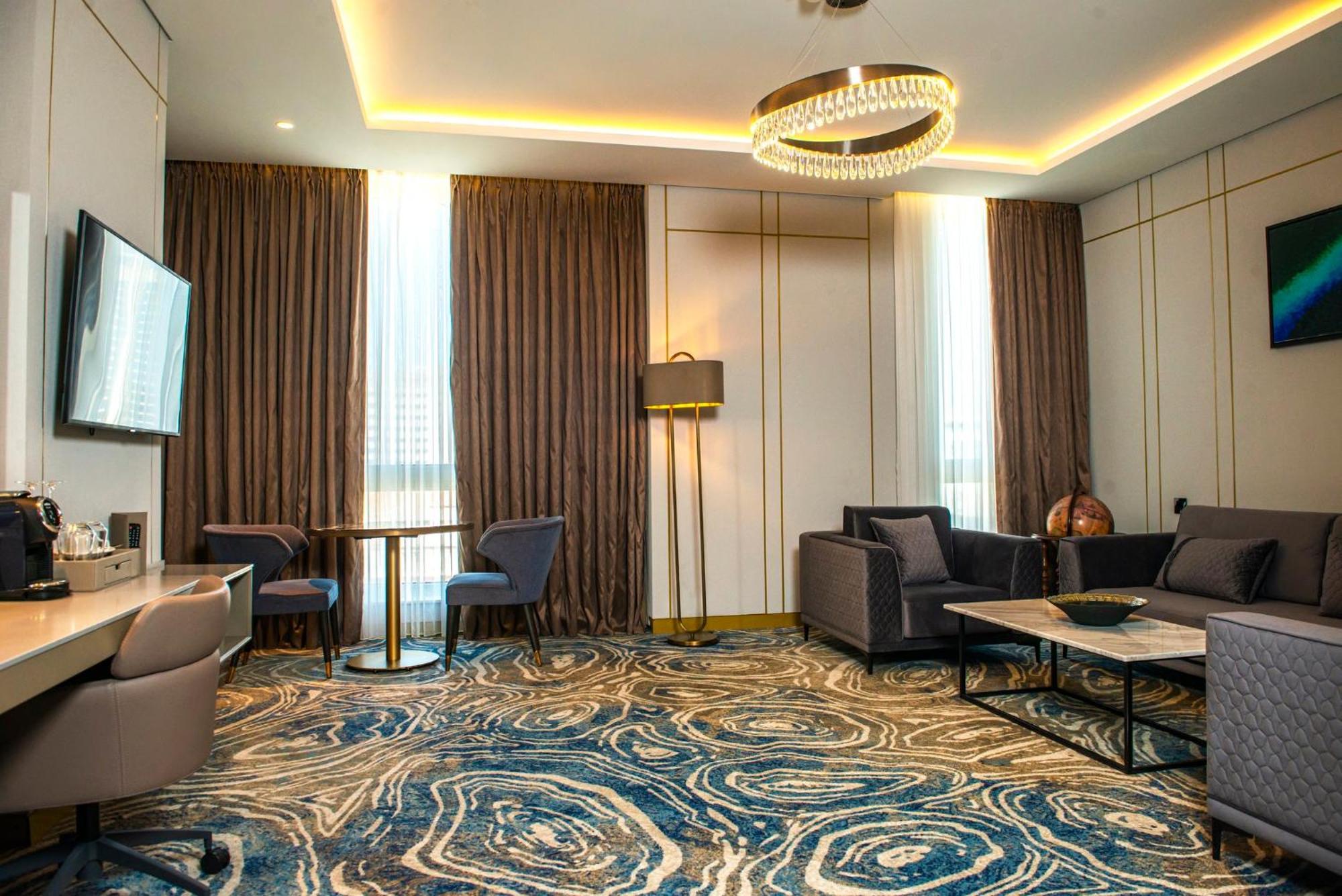 Готель Intercontinental Baku By Ihg Екстер'єр фото Suite room at the hotel